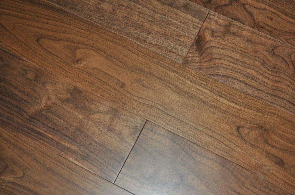 尚榮室內裝潢-實木地板
